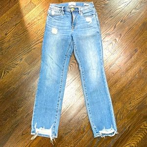 Frame LE High Straight Ladies Size 25 Medium Wash Straight High Rise. Inseam 27